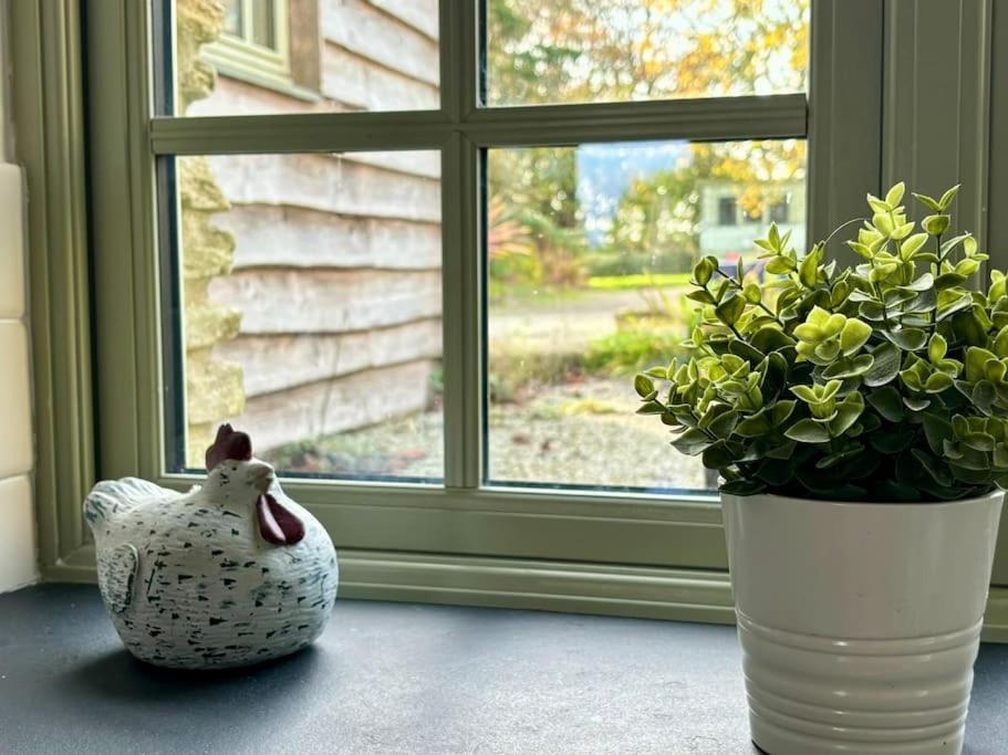 Little Bream - Pretty Cosy Cottage, Sea Views, Walk To The Beach Mawnan Smith Bagian luar foto