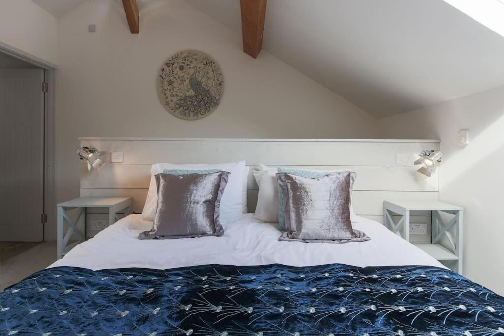 Little Bream - Pretty Cosy Cottage, Sea Views, Walk To The Beach Mawnan Smith Bagian luar foto