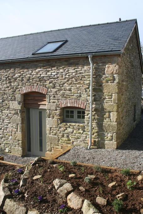 Little Bream - Pretty Cosy Cottage, Sea Views, Walk To The Beach Mawnan Smith Bagian luar foto