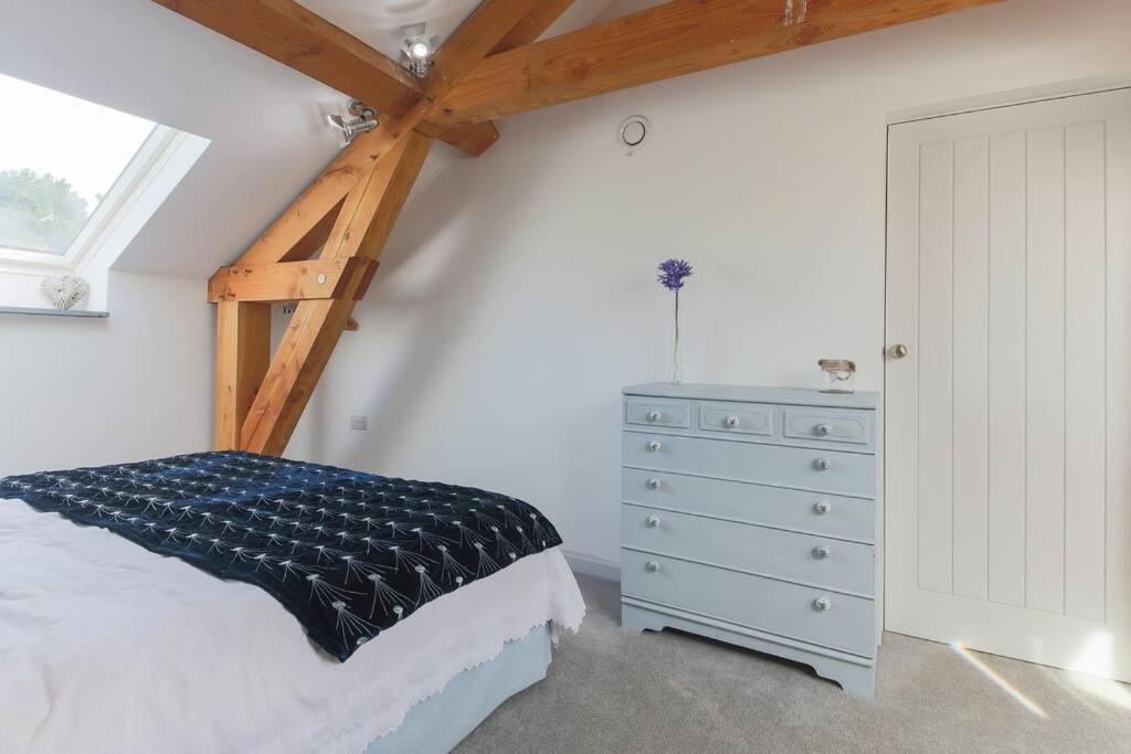 Little Bream - Pretty Cosy Cottage, Sea Views, Walk To The Beach Mawnan Smith Bagian luar foto